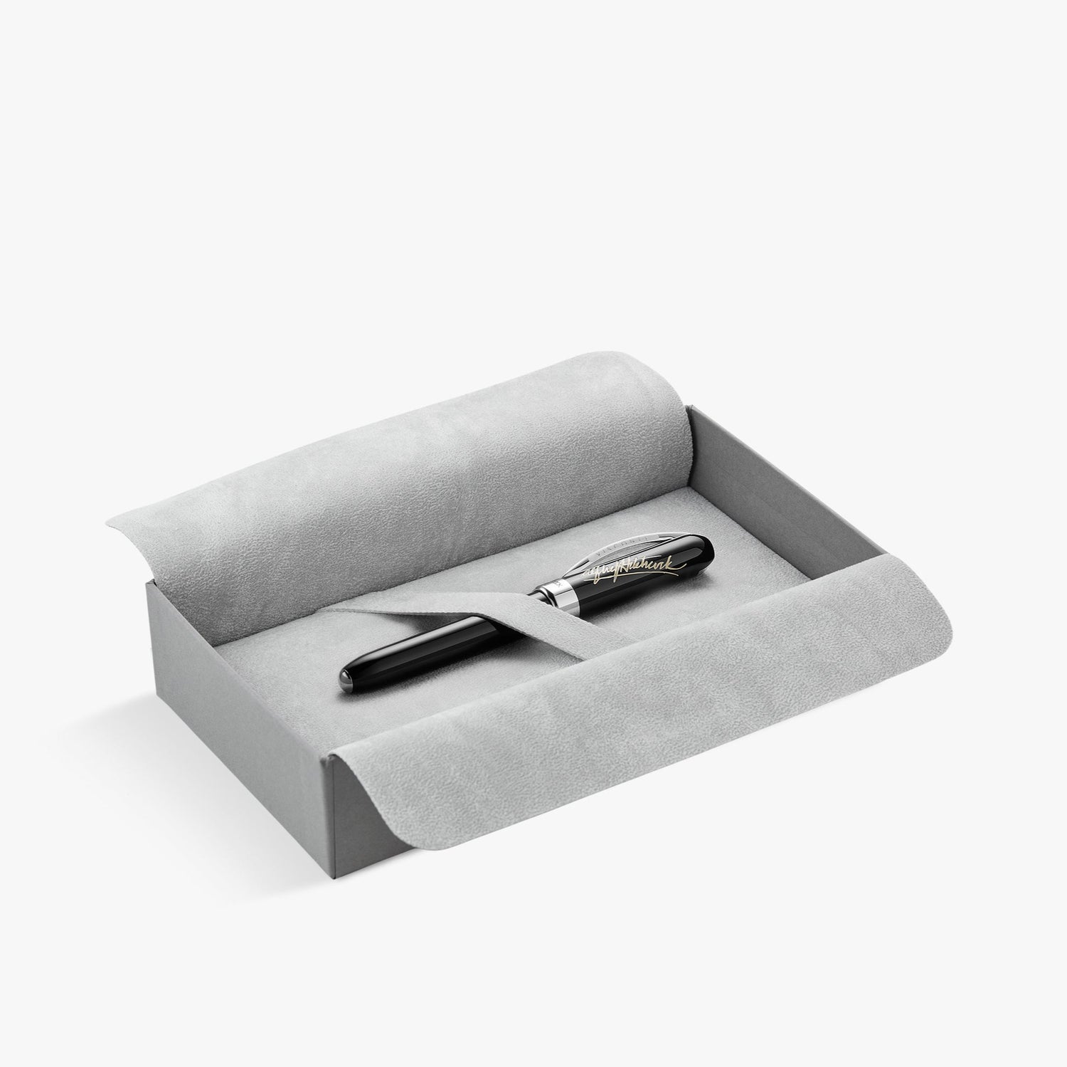 Visconti Alfred Hitchcock Fountain Pen (Doorbuster)