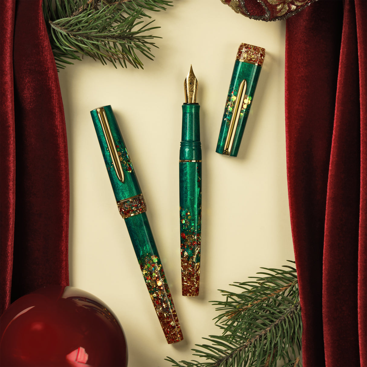 Benu Haute Collection Fountain Pen - Emerald Eve (Christmas Limited Edition)