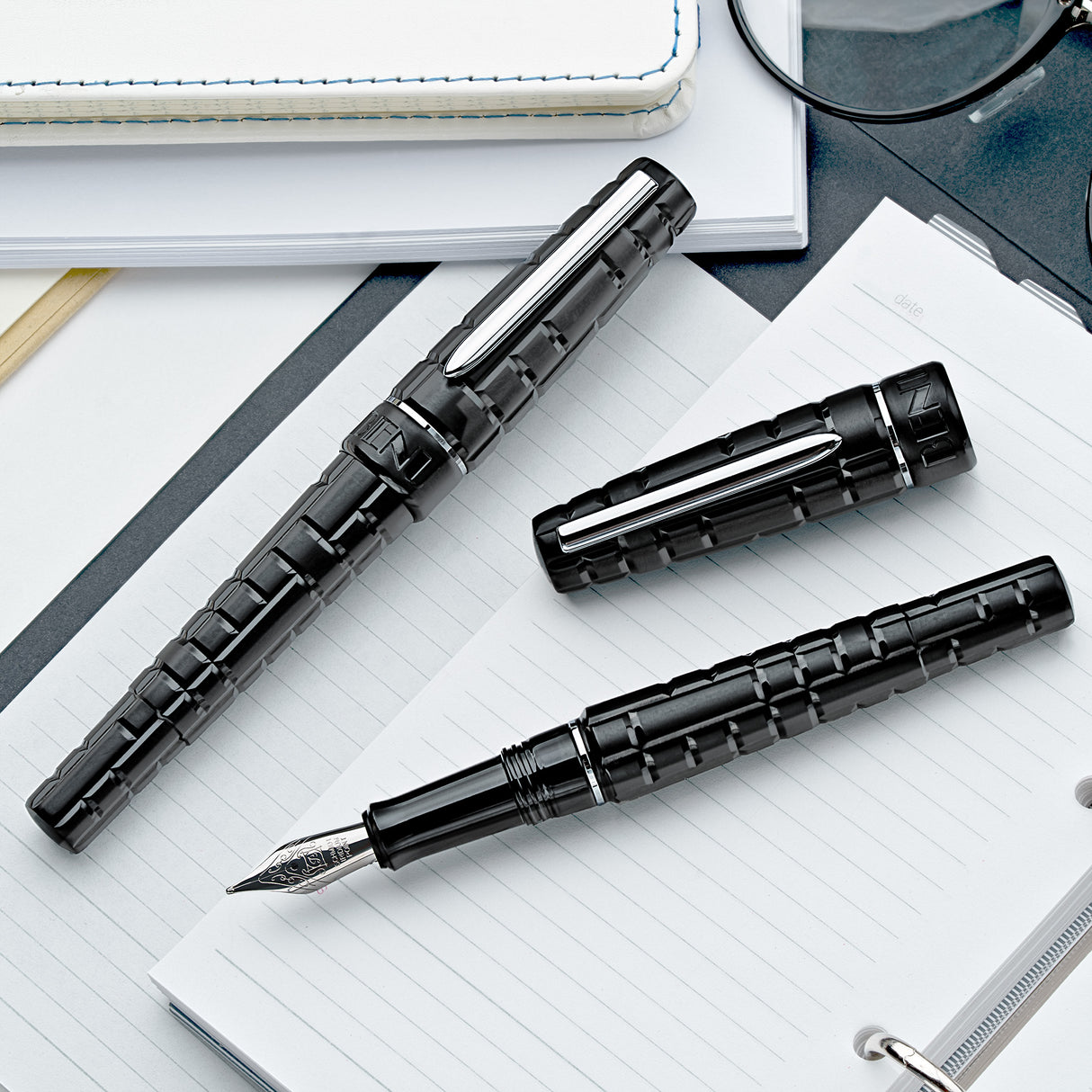 Benu Tessera Fountain Pen - Onyx