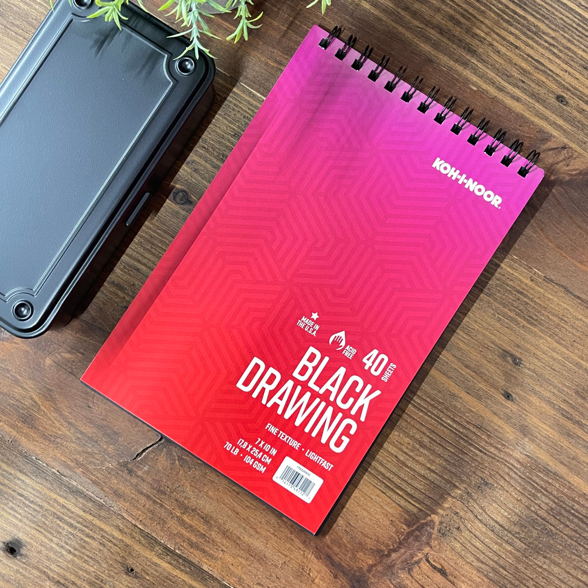 KOH-I-NOOR In & Out Black Drawing Pad (7x10 Inches)