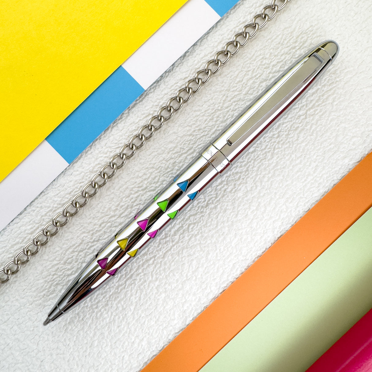 Monteverde llusia Gel Pen - Triangle Shapes Chrome with Chrome Trim