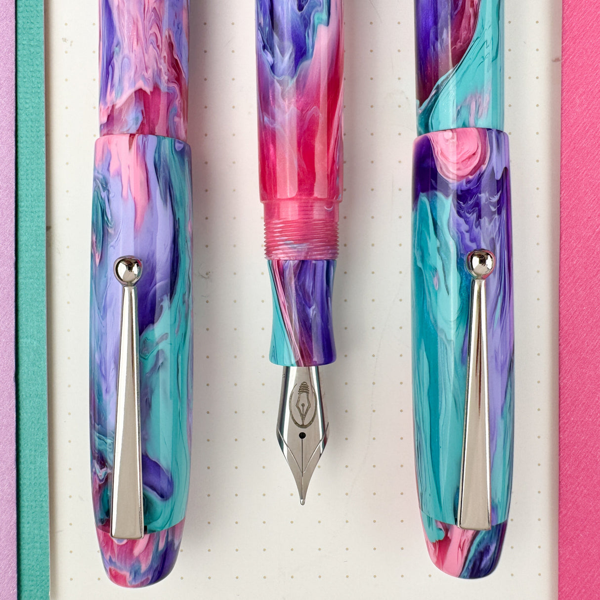 Edison Collier Fountain Pen - Totally Awesome! (Atlas Exclusive)(Doorbuster)