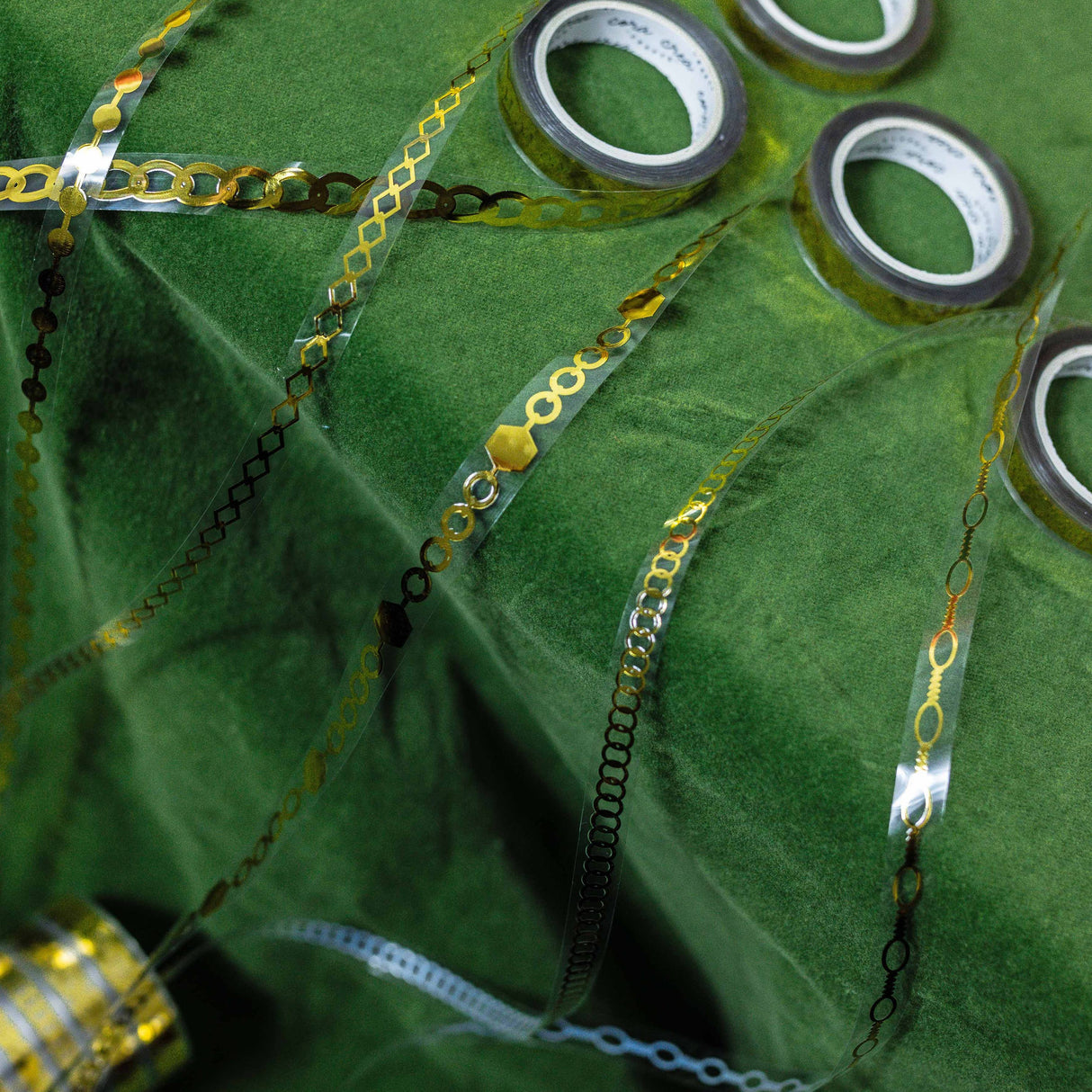 CoraCreaCrafts Metal Chain Tape Set