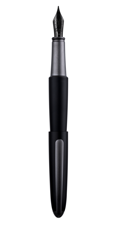 Diplomat Aero Fountain Pen - Pure Black