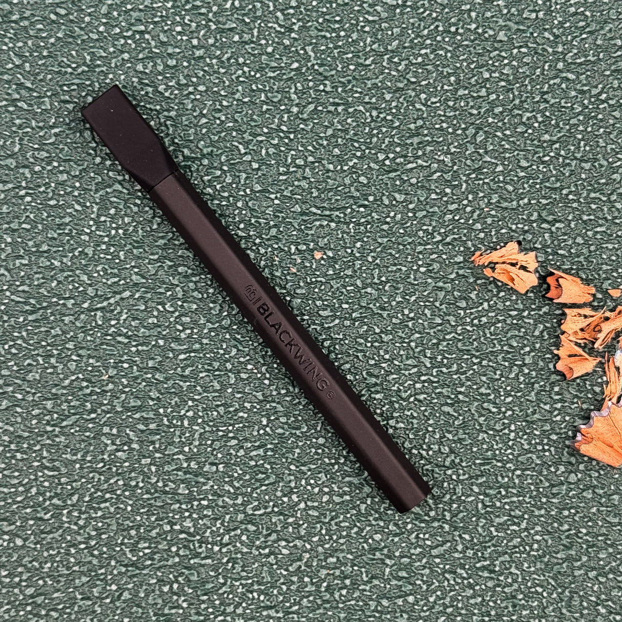 Blackwing Pencil Extender