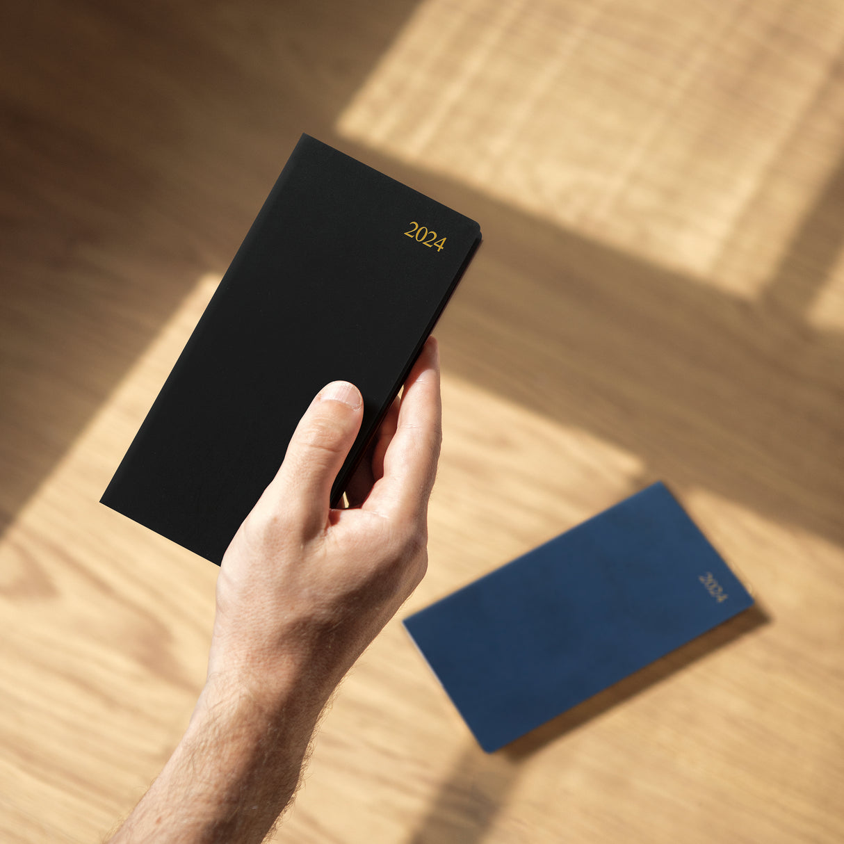 Letts Signature Week to View Vertical Planner - 6 1/2" x 3 1/4"