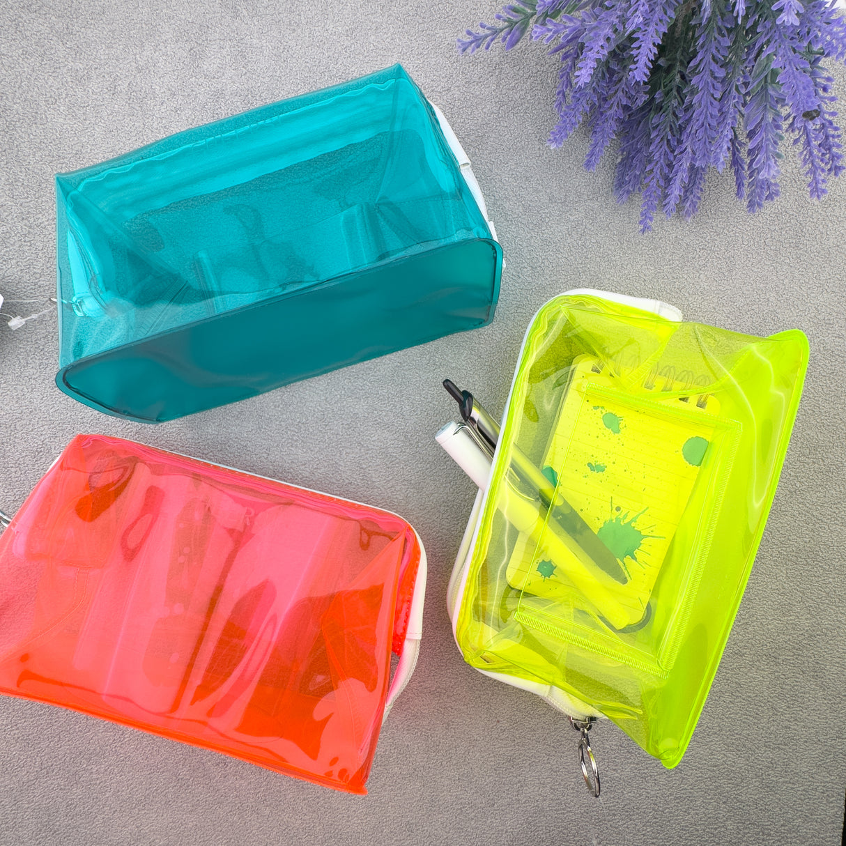 CHEERS! POP Color Clear Wired Pouch