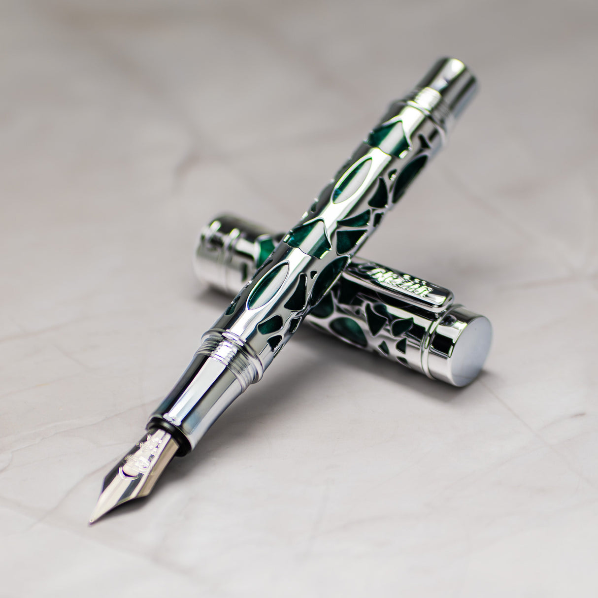 Conklin Endura Deco Crest Fountain Pen - Forest Green/Chrome