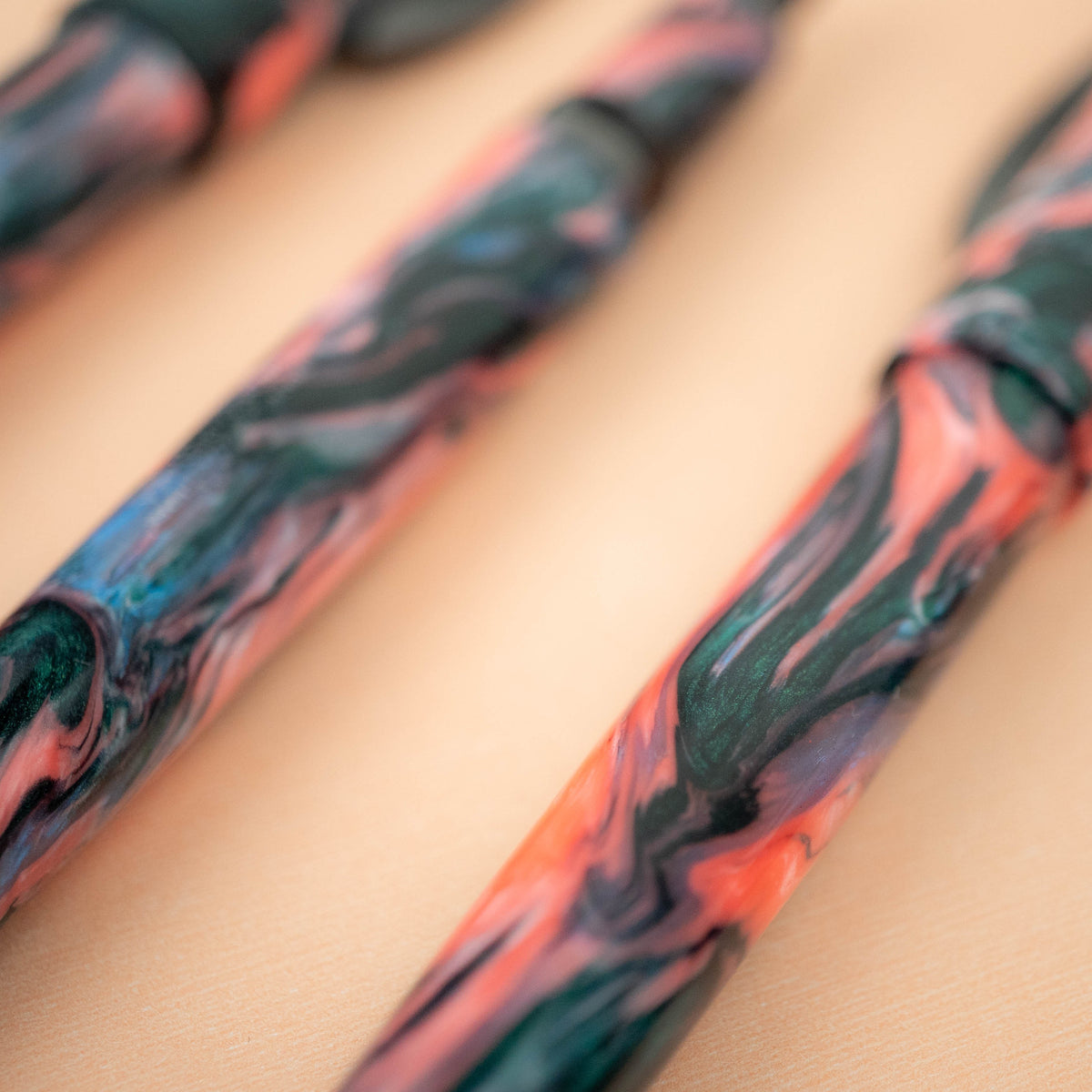Conklin Streamline Fountain Pen - Peach Tea w/ Gunmetal Trim (Atlas Exclusive) (Limited Edition)
