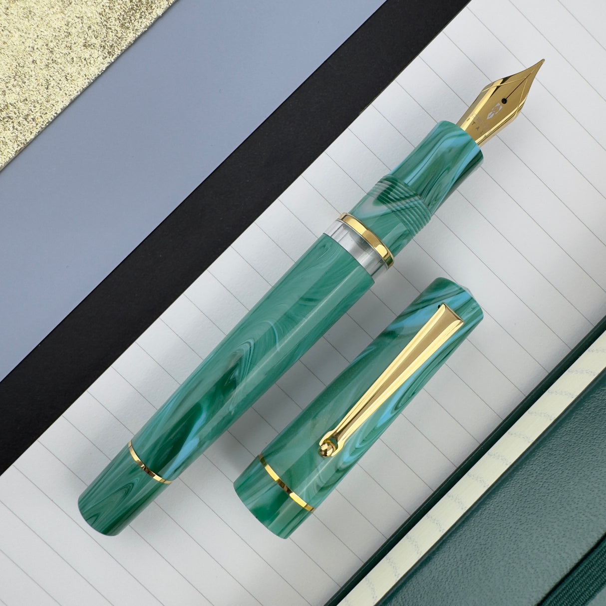 Delta Duna Fountain Pen - Vortex (Doorbuster)