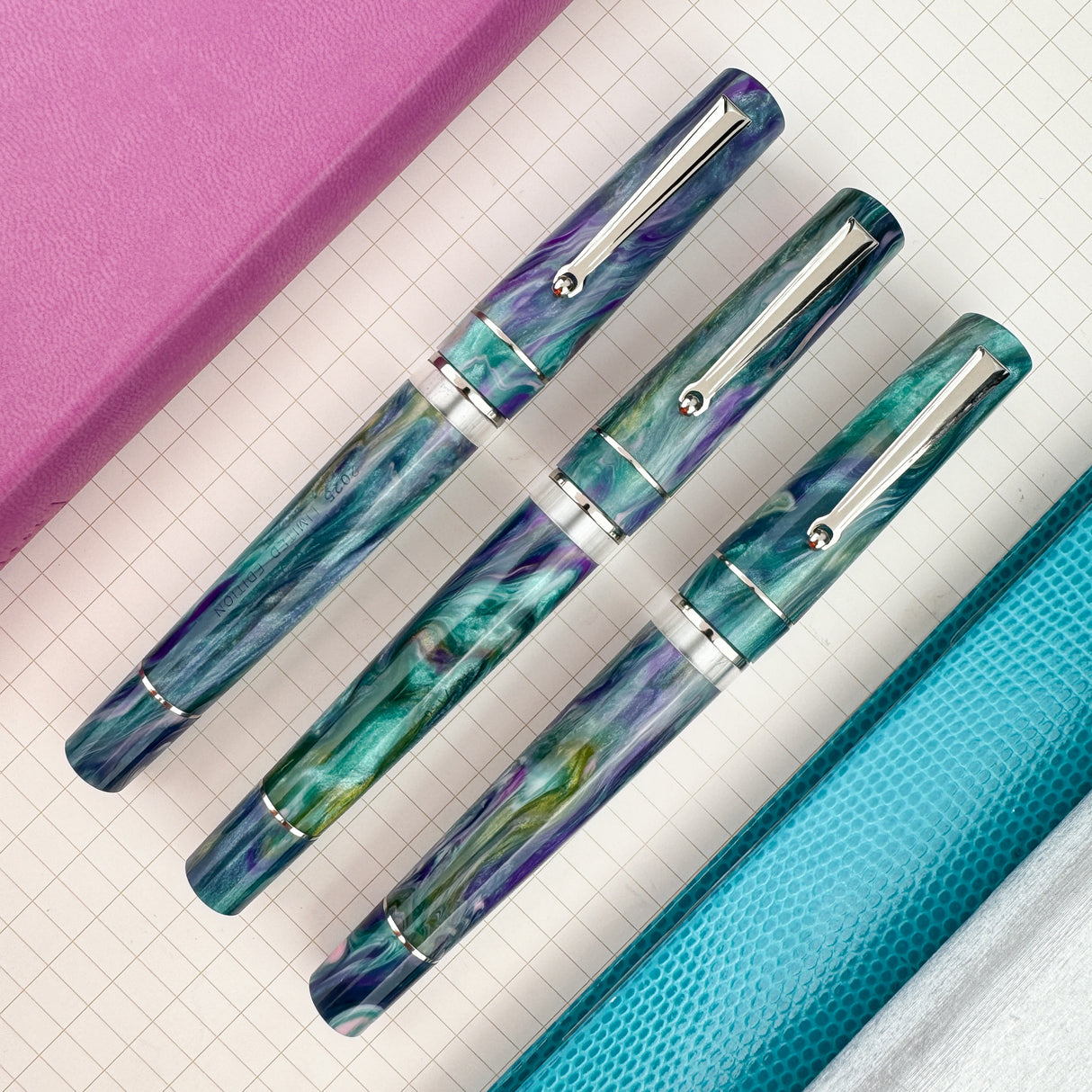 Delta Duna Fountain Pen - Water Lily (Atlas Exclusive)(Doorbuster)