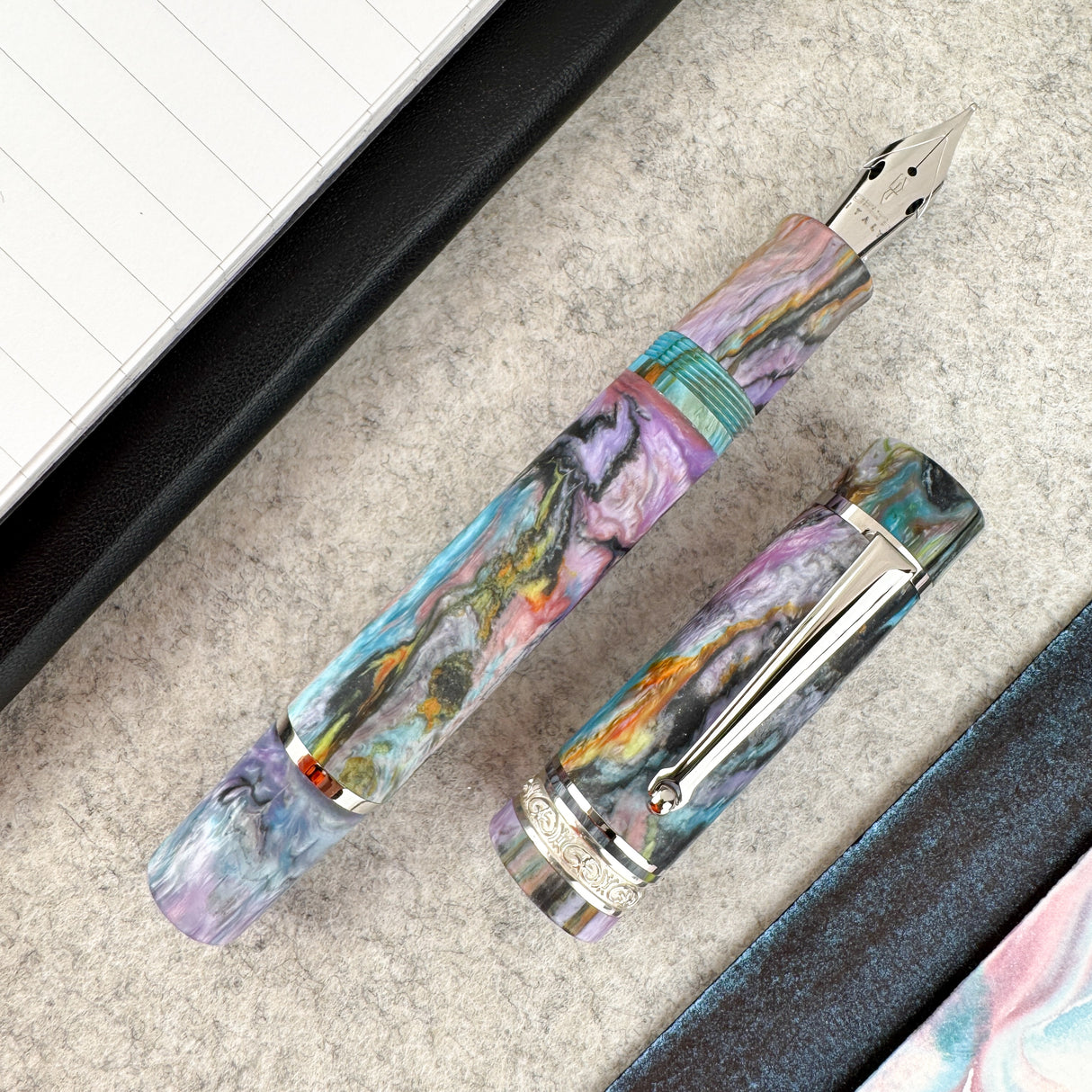 Delta DV Original Midsize Fountain Pen - Primary Manipulation 4.5 (Limited Edition)