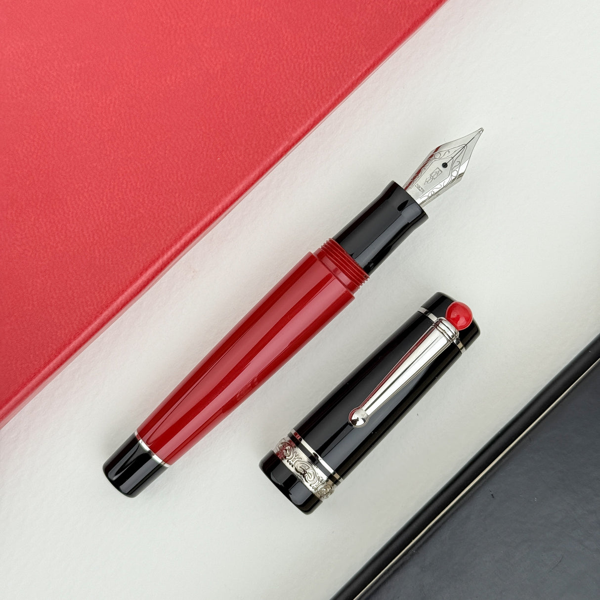 Delta We Smorfia Mini Fountain Pen