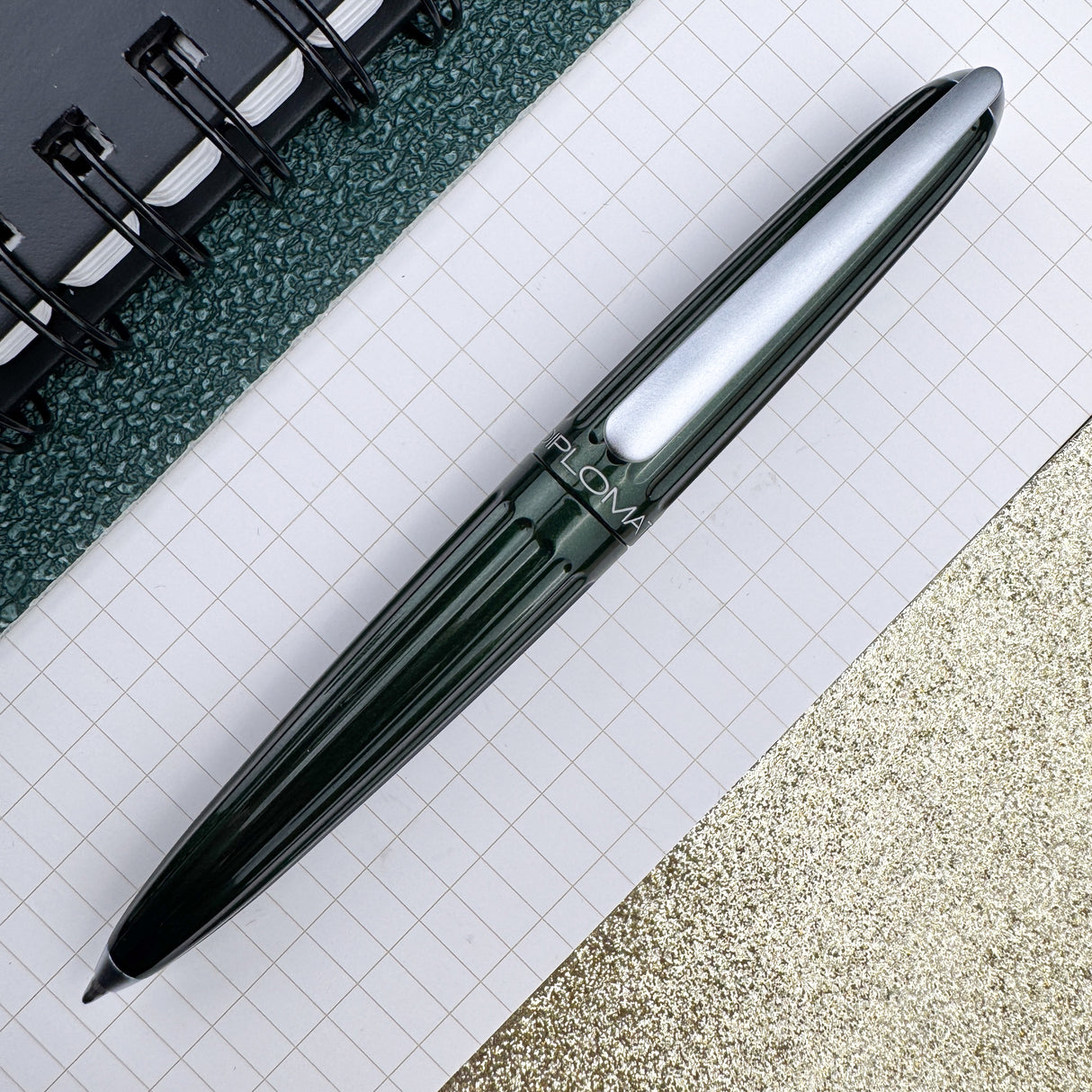 Diplomat Aero Ballpoint Pen - Evergreen