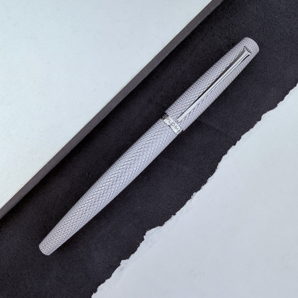 Diplomat Viper Rollerball Pen - Silver Guilloche