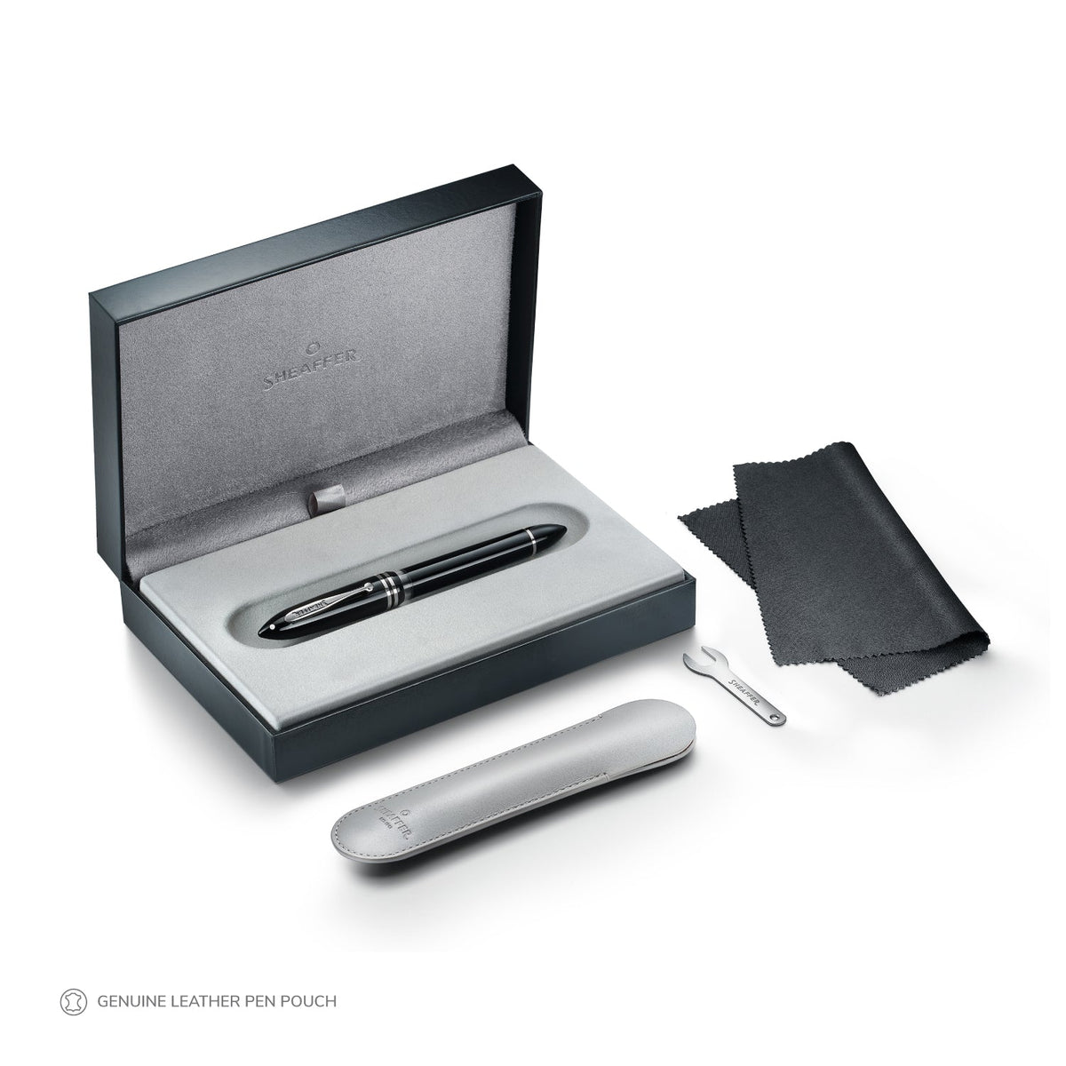 Sheaffer Balance III Fountain Pen - Black w/ Chrome Trim