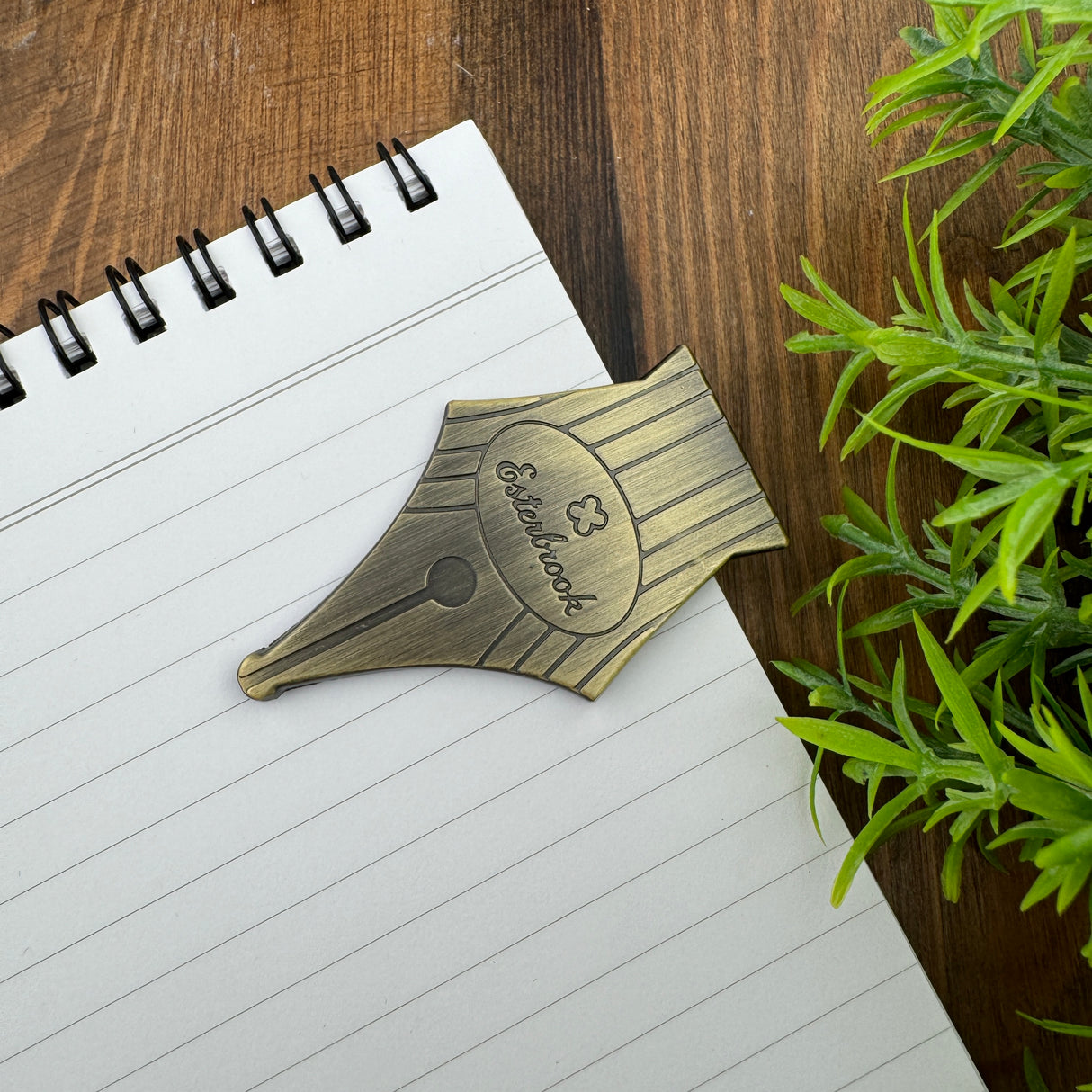 Esterbrook - Ester Book Holder