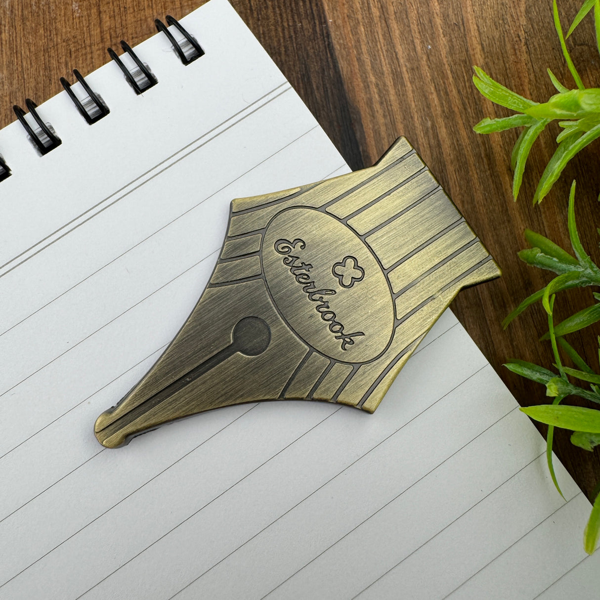 Esterbrook - Ester Book Holder