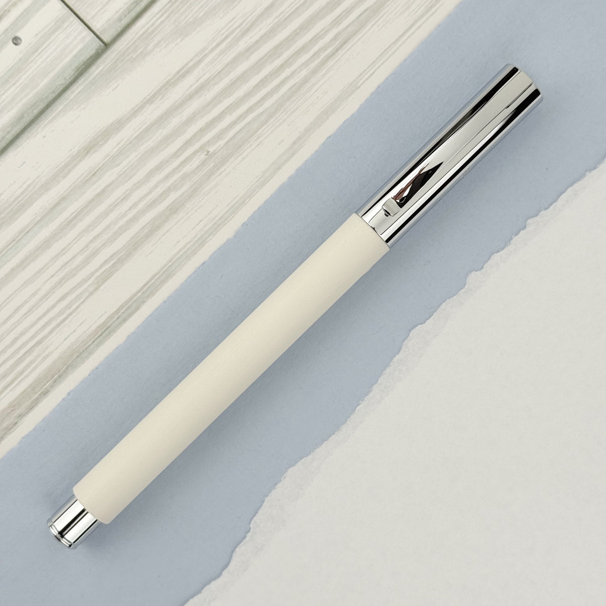 Faber-Castell Ambition Fountain Pen - Cinematic White