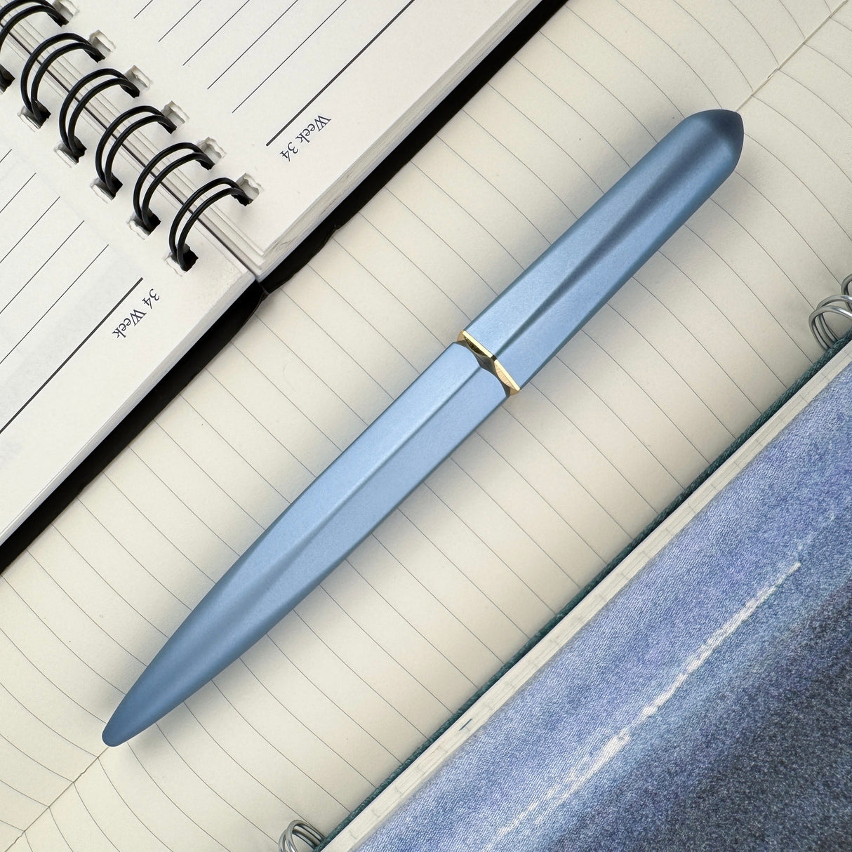 Ferris Wheel Press Superman Fountain Pen Set - Fortress of Solitude (Special Edition)(Doorbuster)