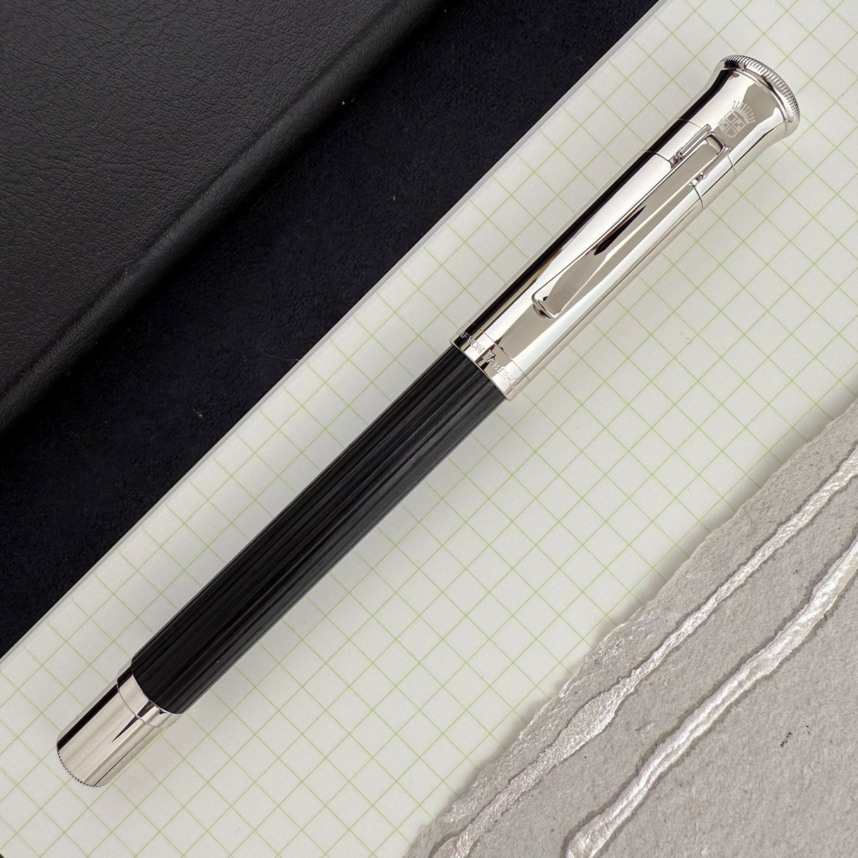 Graf von Faber-Castell Classic Fountain Pen - Ebony