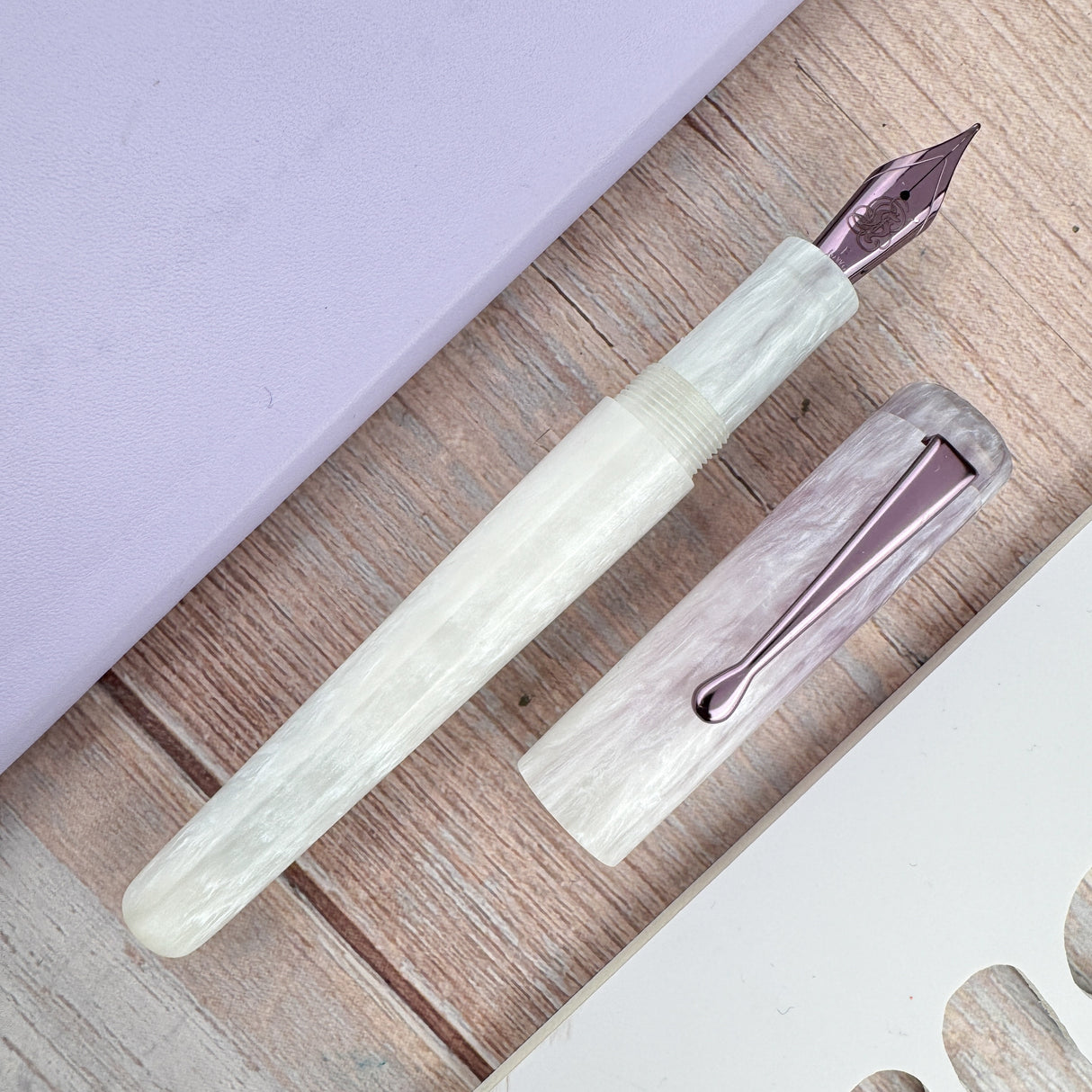 Hinze Pen Company Fountain Pen - Magic Mermaid