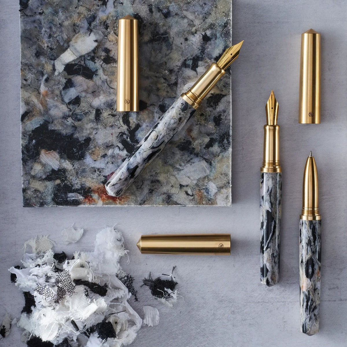 Tom's Studio Studio Handmade Fountain Pen - Fabreco Monochrome
