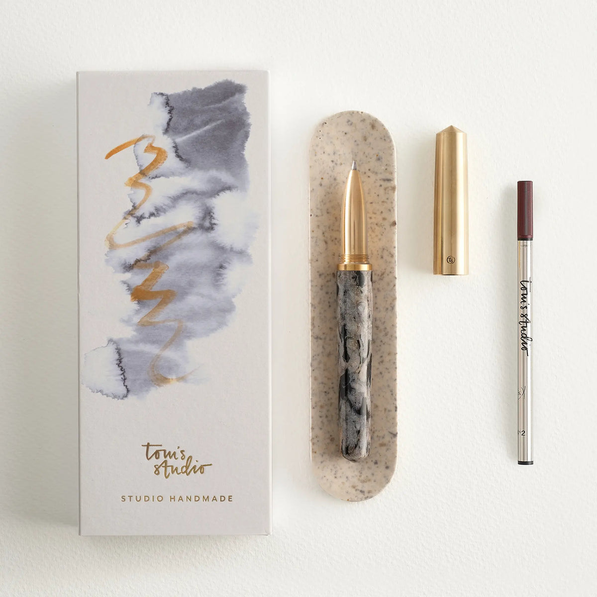 Tom's Studio Studio Handmade Fountain Pen - Fabreco Monochrome