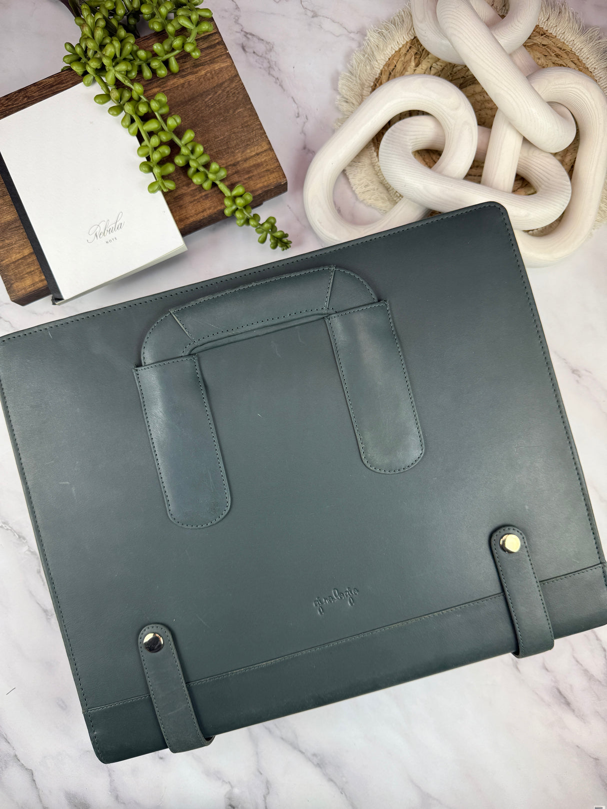 Girologio 96 Pen Zippered Case