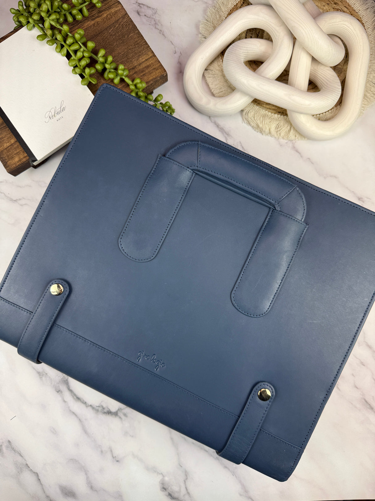 Girologio 96 Pen Zippered Case