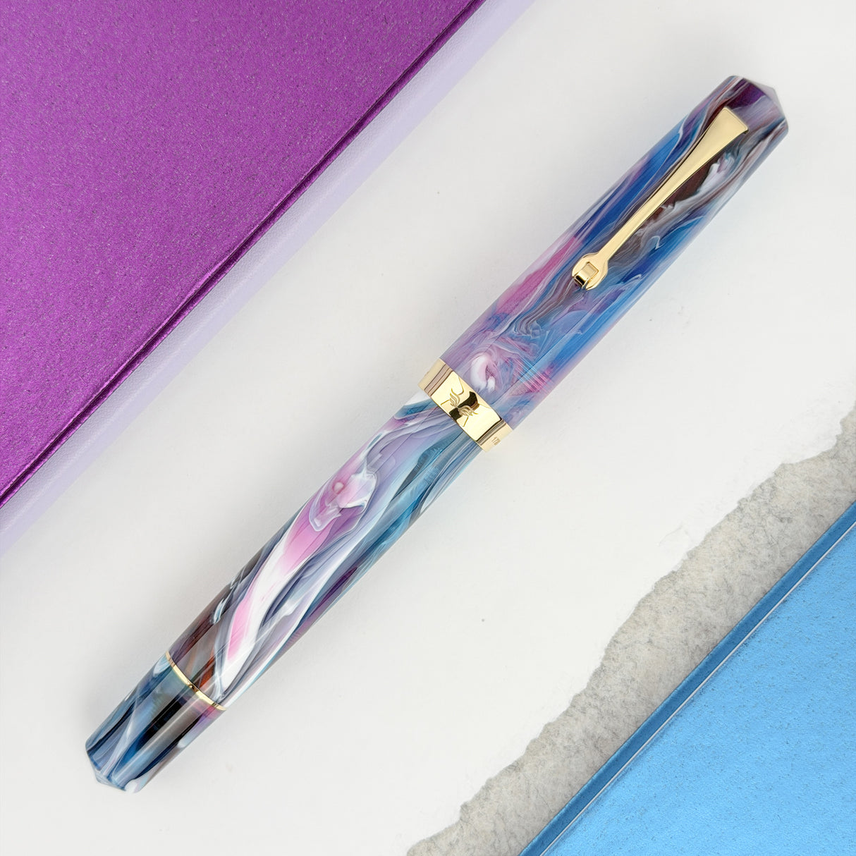 Leonardo Fantasie Momento Magico Fountain Pen - Primary Manipulation 1 Lite