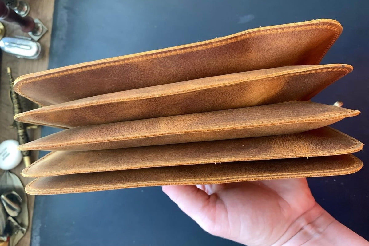 Galen Leather Accordion Pouch / Bag