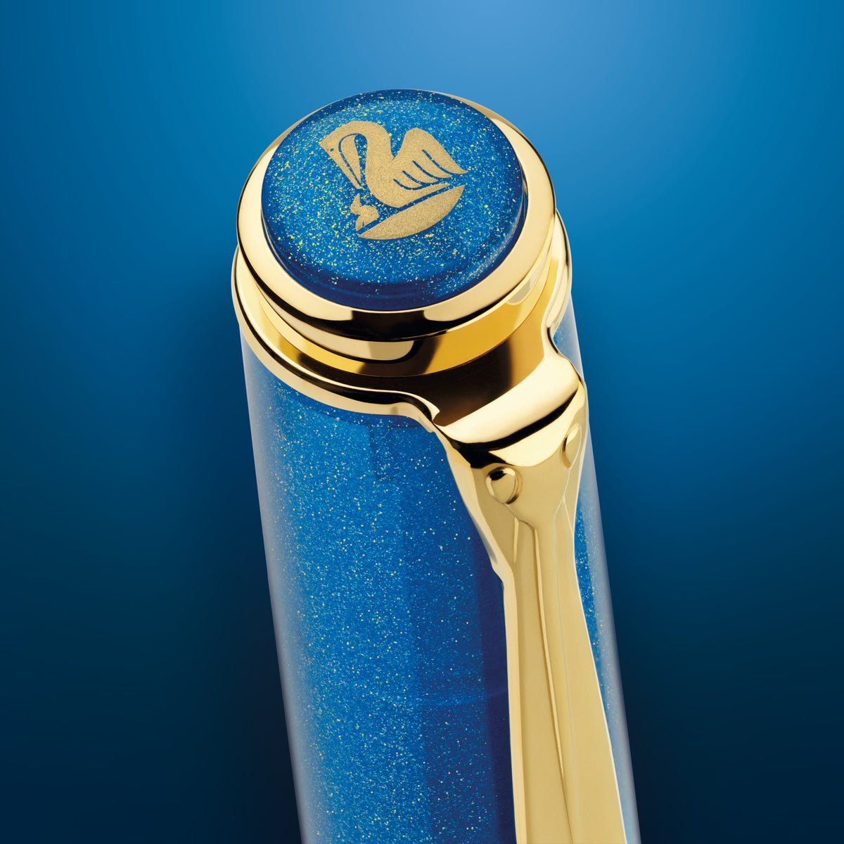 Pelikan Classic M200 Fountain Pen - Golden Lapis (Special Edition)(Doorbuster)