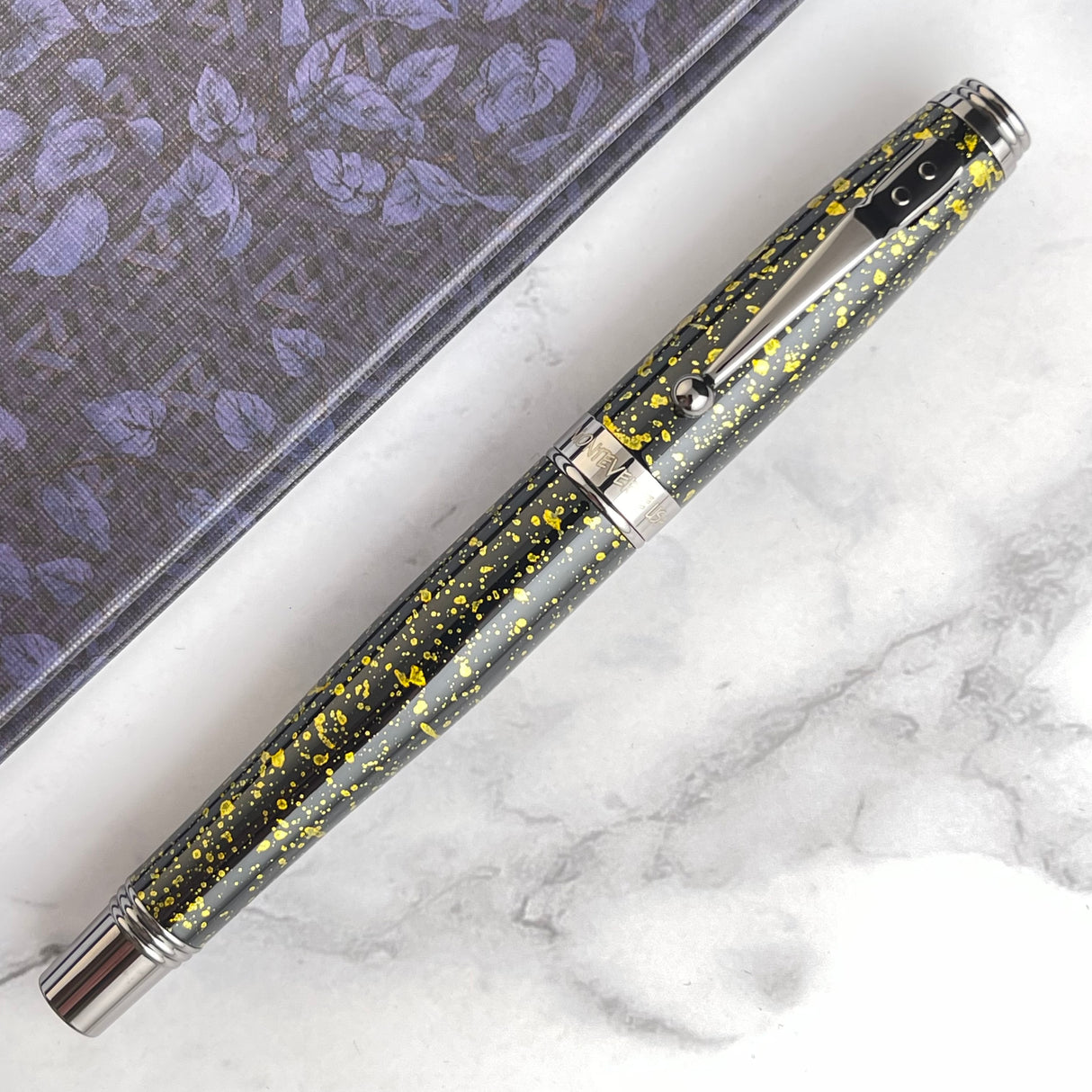 Monteverde Invincia Vega Fountain Pen - Starlight Yellow (Doorbuster)