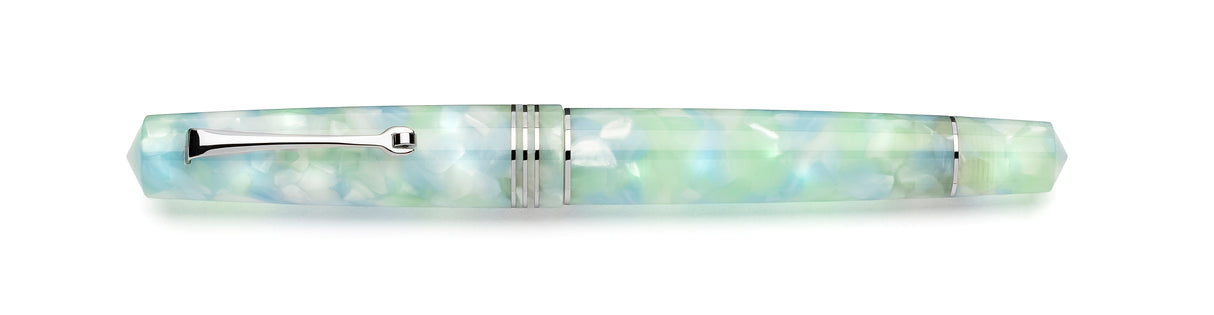 Leonardo Momento Zero Fountain Pen - Artica with Silver Trim (Limited Edition)