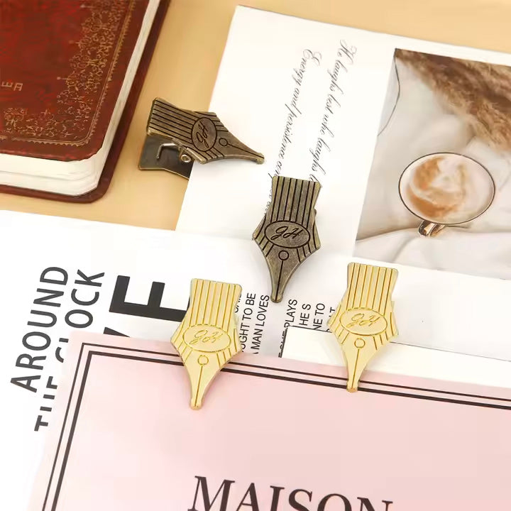 CoraCreaCrafts Gold Nib Clip