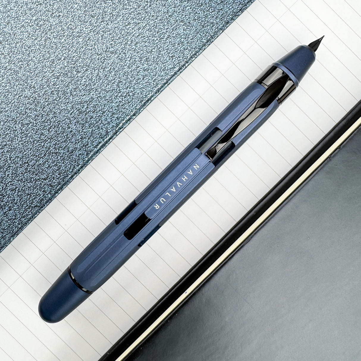 Nahvalur Eclipse Fountain Pen - Cobalt w/ Black Trim