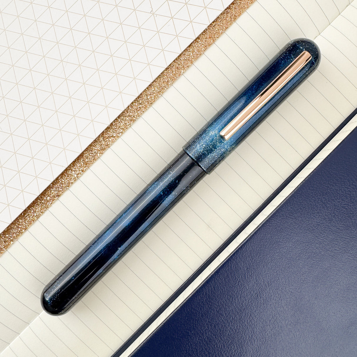 IKKAKU by Nahvalur Fountain Pen - Blue Moon