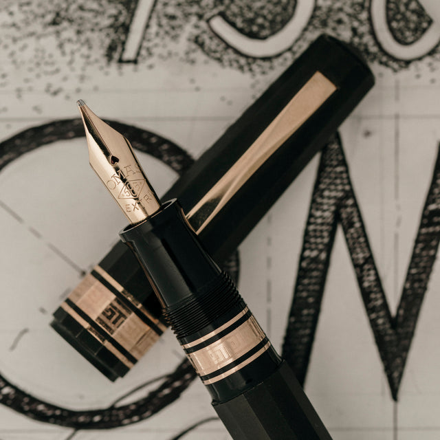 Omas The Paragon: 150625 Fountain Pen