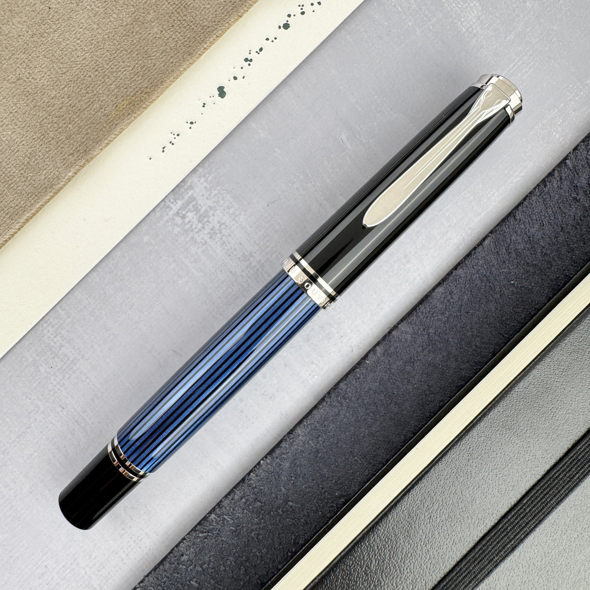 Pelikan Souveran M805 Fountain Pen - Black Blue