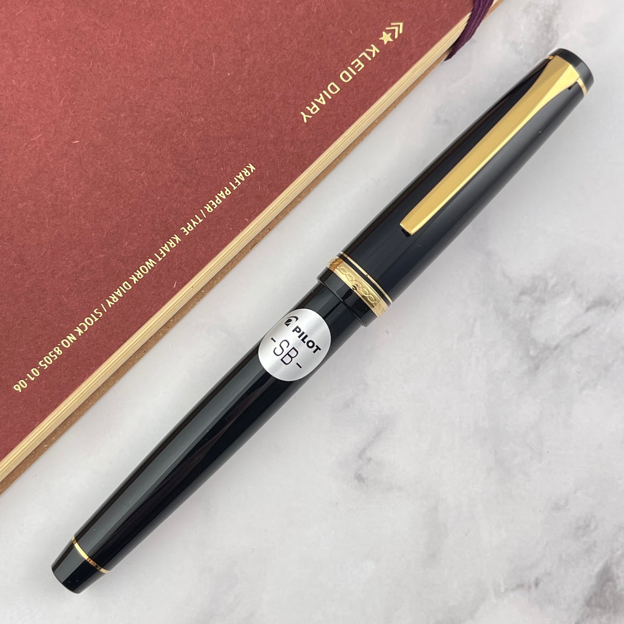 Pilot Falcon Fountain Pen - Black with Gold Trim