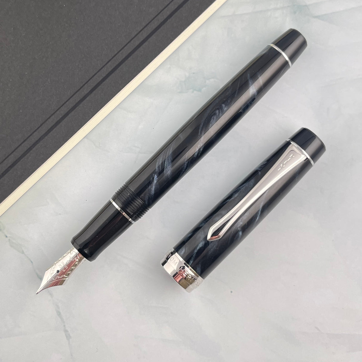 Pilot Custom Heritage SE Fountain Pen - Black