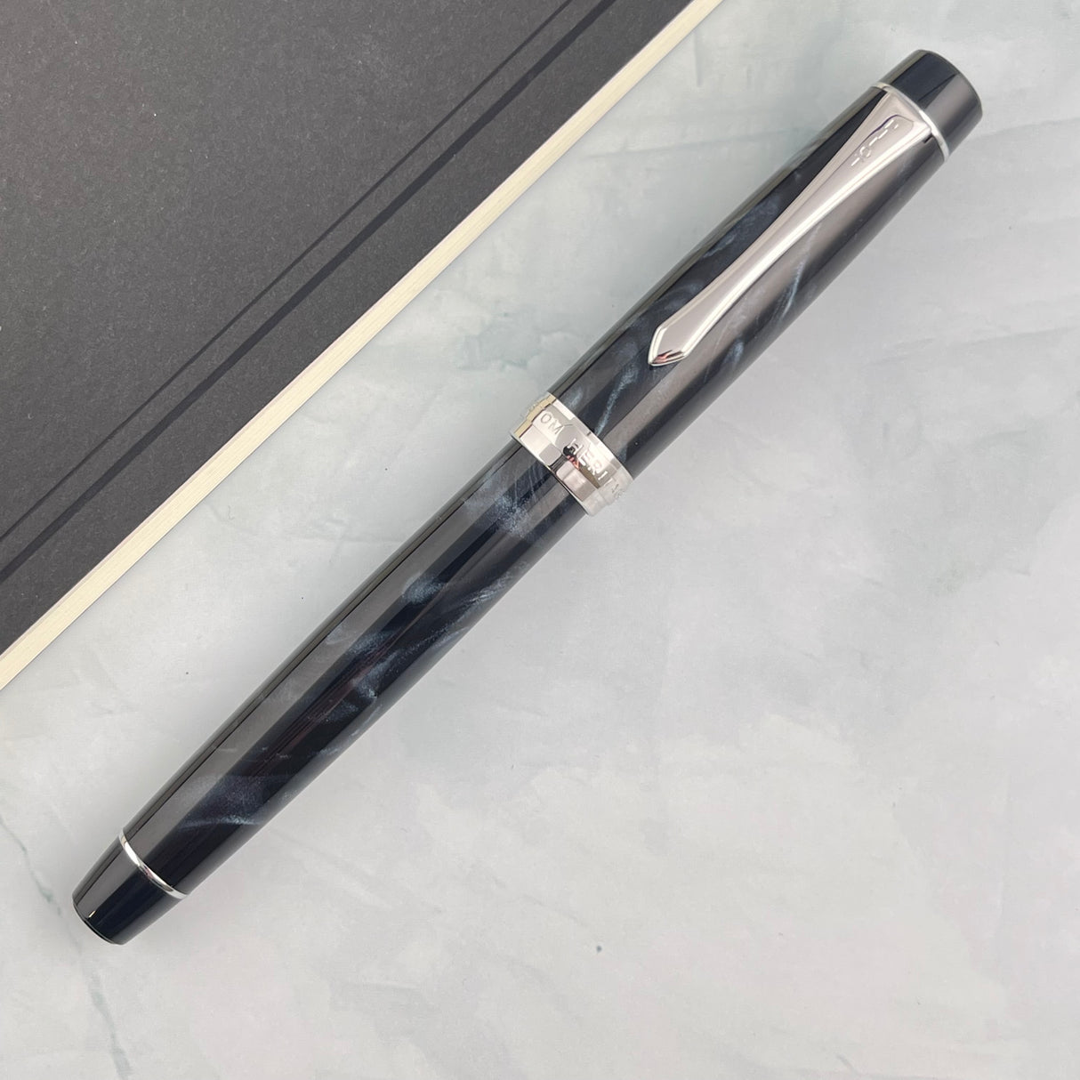 Pilot Custom Heritage SE Fountain Pen - Black