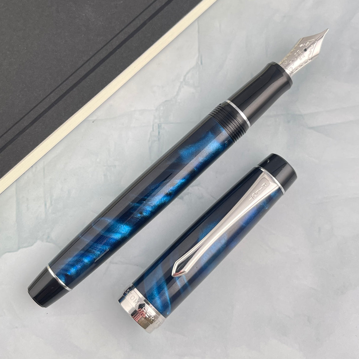 Pilot Custom Heritage SE Fountain Pen - Blue