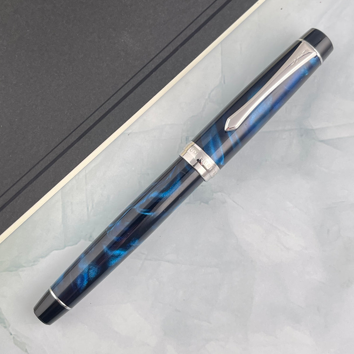 Pilot Custom Heritage SE Fountain Pen - Blue