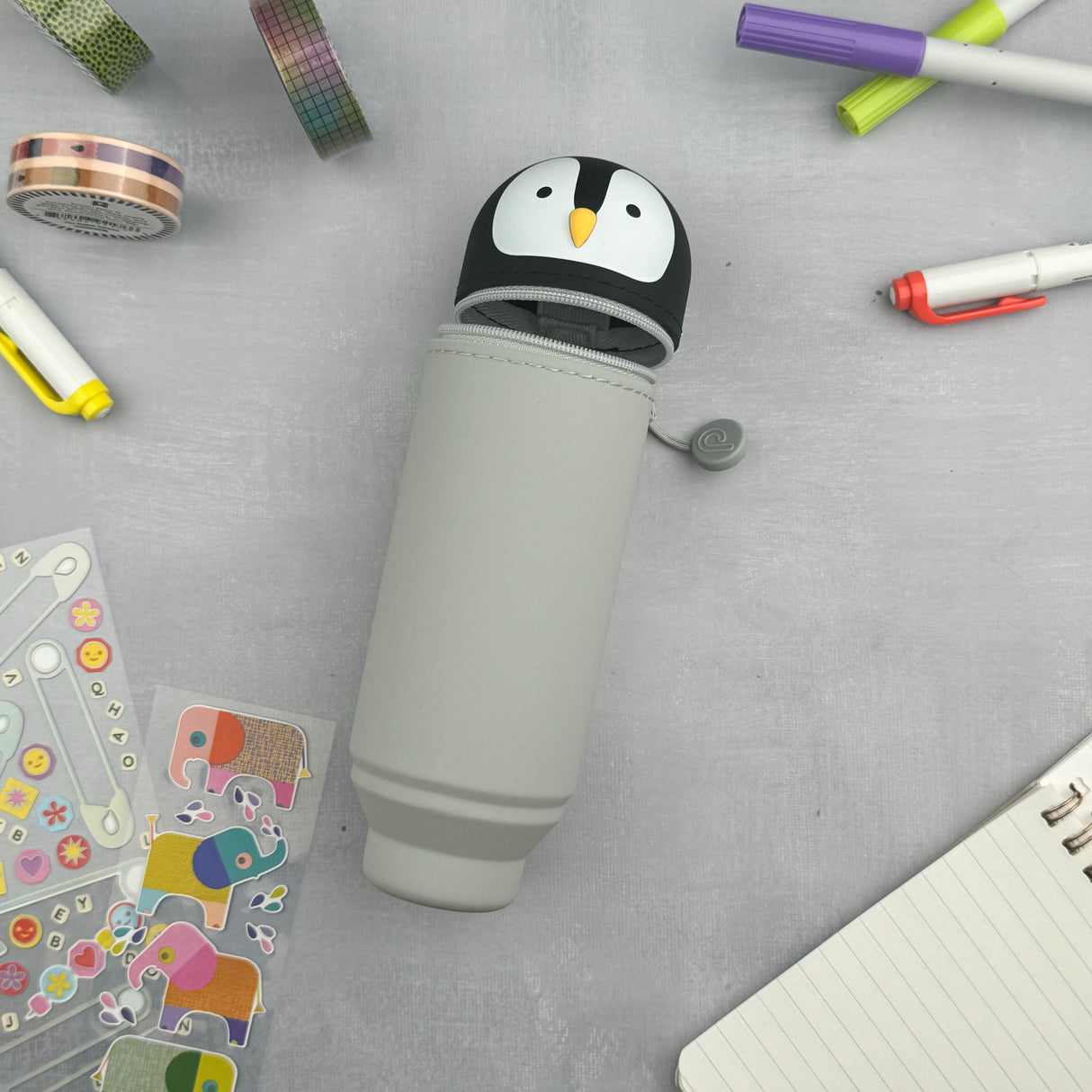 PuniLabo Stand Up Pen Case - Penguin