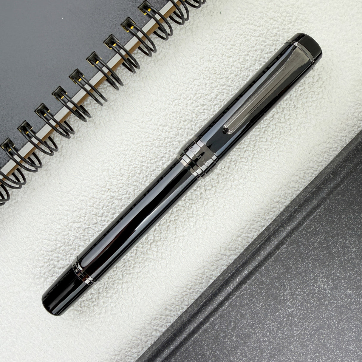Sailor CYLINT Fountain Pen - Black Stainless Steel