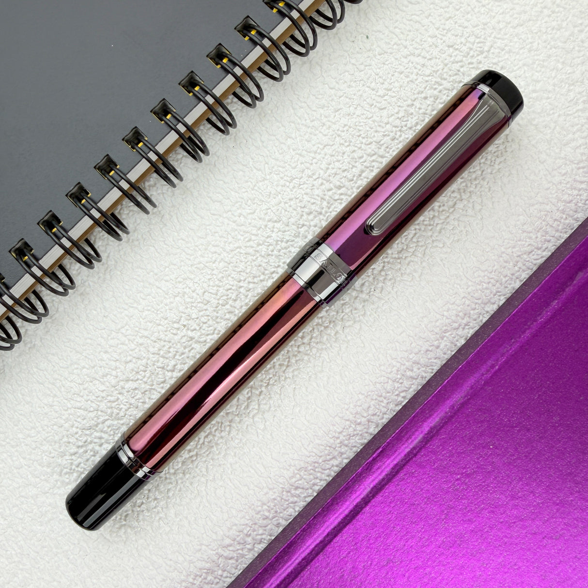Sailor CYLINT Colored Stainless Steel Fountain Pen - Lantana