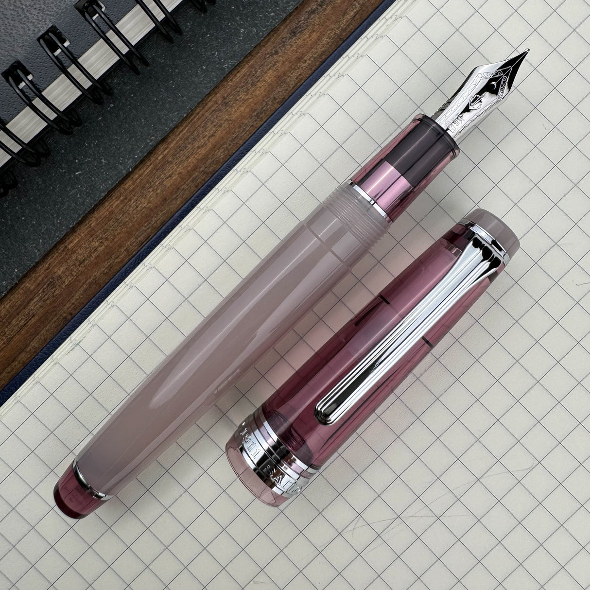 Sailor Pro Gear Slim Manyo Fountain Pen - Red Bean (Special Edition)