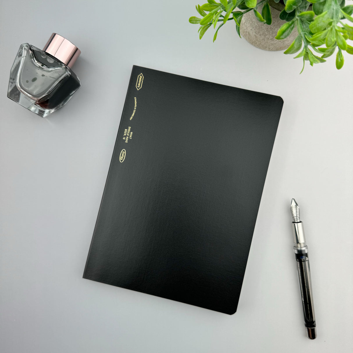 Stalogy 365 Day Notebook - A5 - Dot